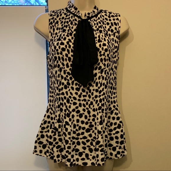 Blouse - Picture 2 of 5